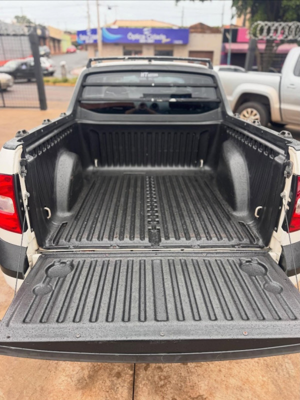 VOLKSWAGEN Saveiro 1.6 G6 TRENDLINE CABINE ESTENDIDA FLEX