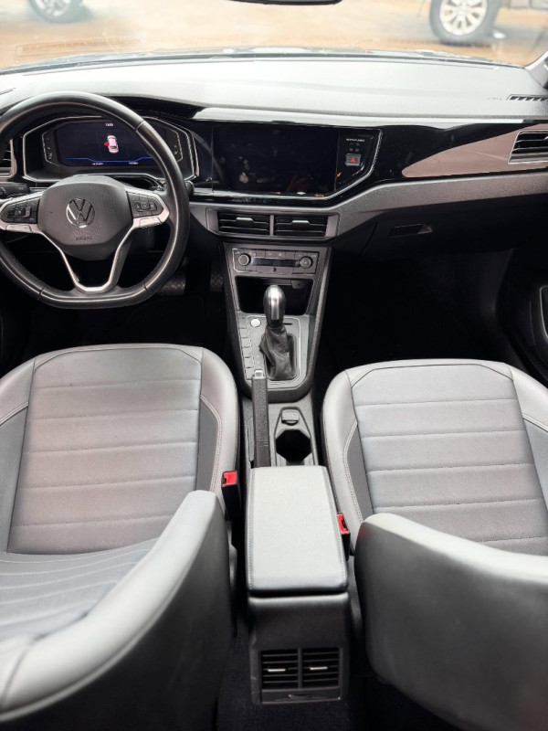 VOLKSWAGEN Nivus 1.0 4P FLEX 200 TSI HIGHLINE TURBO AUTOMÁTICO