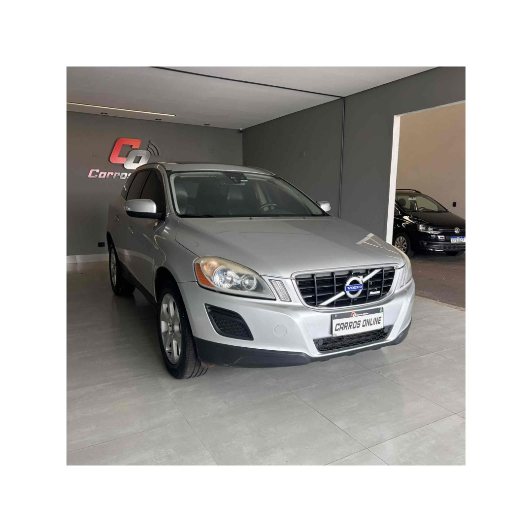 XC60 2.0 T5 DYNAMIC FWD TURBO GASOLINA 4P AUTOMÁTICO