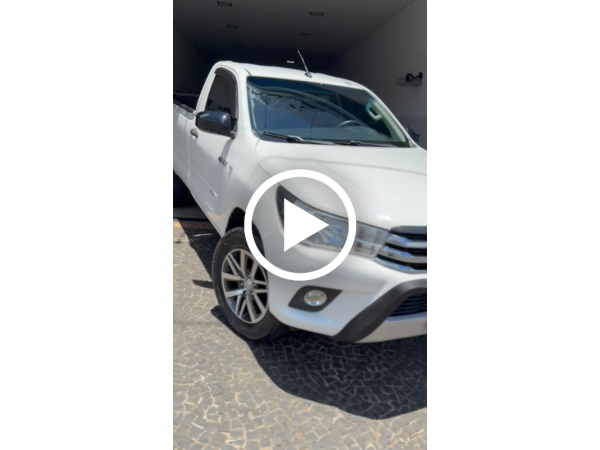 TOYOTA Hilux Caminhonete 2.8 4X4 DIESEL CABINE SIMPLES
