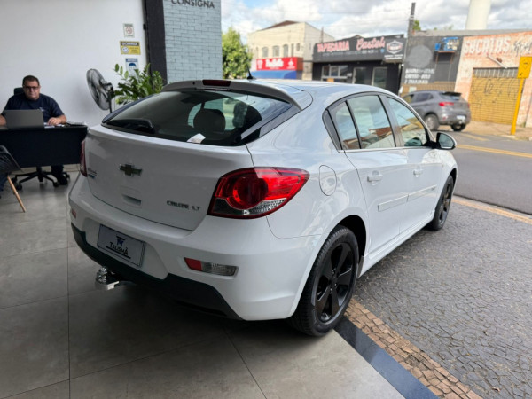 CHEVROLET Cruze Hatch 1.8 16V 4P LT SPORT6 FLEX AUTOMÁTICO