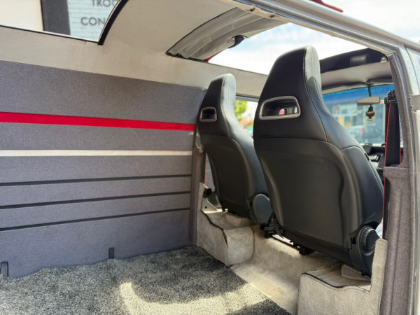 VOLKSWAGEN Kombi 1.6 FURGÃO