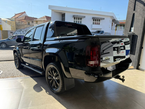 VOLKSWAGEN Amarok 3.0 V6 CABINE DUPLA HIGHLINE EXTREME 4X4 TURBO INTERCOOLER AUTOMÁTICO