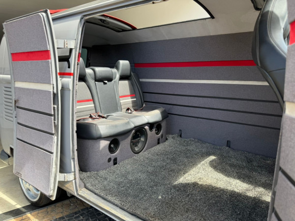 VOLKSWAGEN Kombi 1.6 FURGÃO