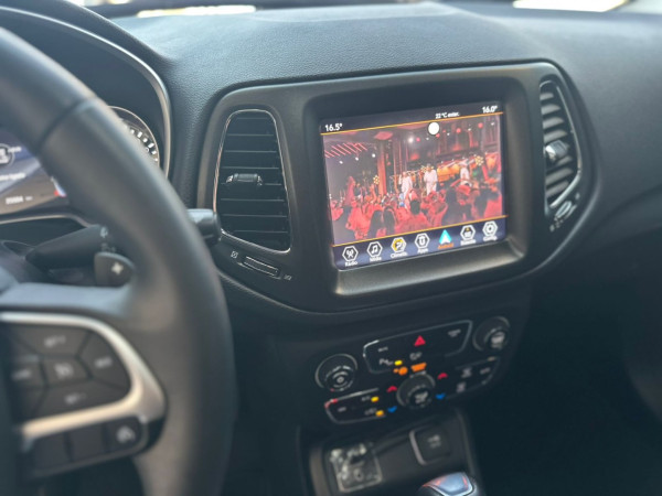 JEEP Compass 2.0 16V 4P LONGITUDE FLEX AUTOMÁTICO JEEP Compass 2.0 16V 4P LONGITUDE FLEX AUTOMÁTICO