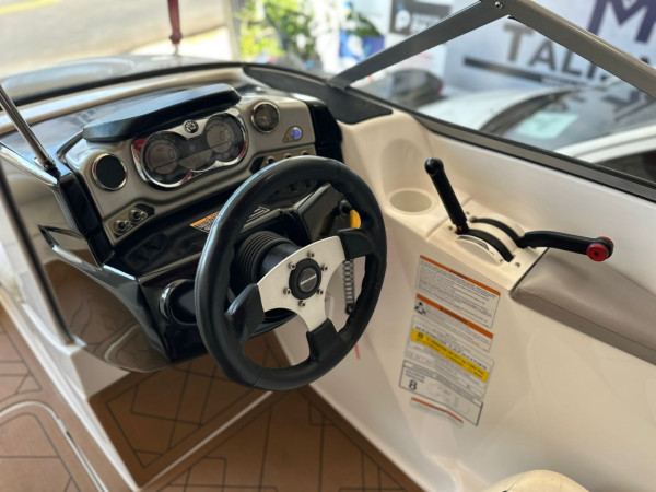 SEA DOO Jet Boat N/D SEA DOO Jet Boat N/D