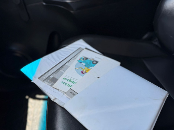 TOYOTA Hilux Caminhonete 2.8 4X4 DIESEL CABINE SIMPLES