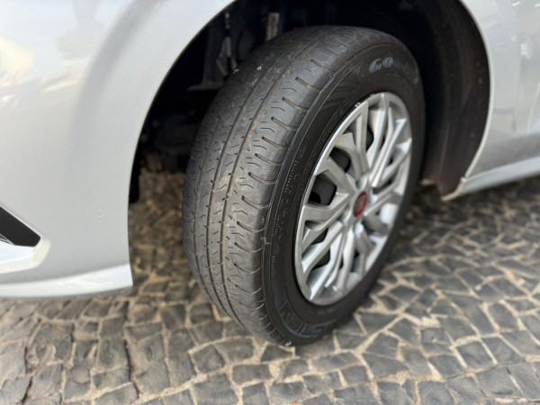 FIAT Argo 1.0 4P FLEX FIREFLY DRIVE