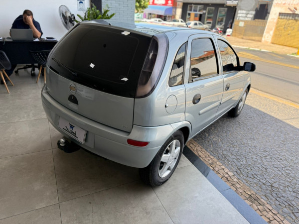 CHEVROLET Corsa Hatch 1.4 4P MAXX FLEX