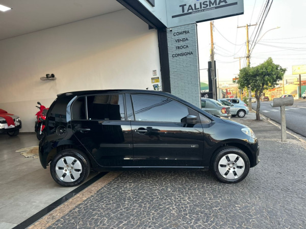 VOLKSWAGEN UP 1.0 12V TAKE FLEX VOLKSWAGEN UP 1.0 12V TAKE FLEX