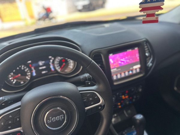 JEEP Compass 2.0 16V 4P LONGITUDE FLEX AUTOMÁTICO JEEP Compass 2.0 16V 4P LONGITUDE FLEX AUTOMÁTICO