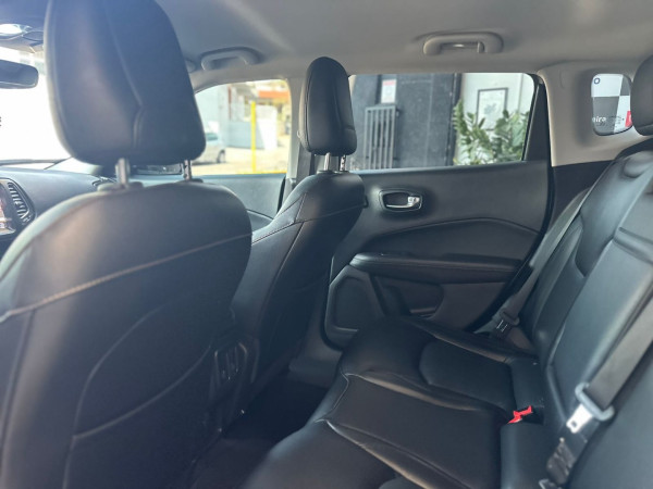 JEEP Compass 2.0 16V 4P LONGITUDE FLEX AUTOMÁTICO JEEP Compass 2.0 16V 4P LONGITUDE FLEX AUTOMÁTICO