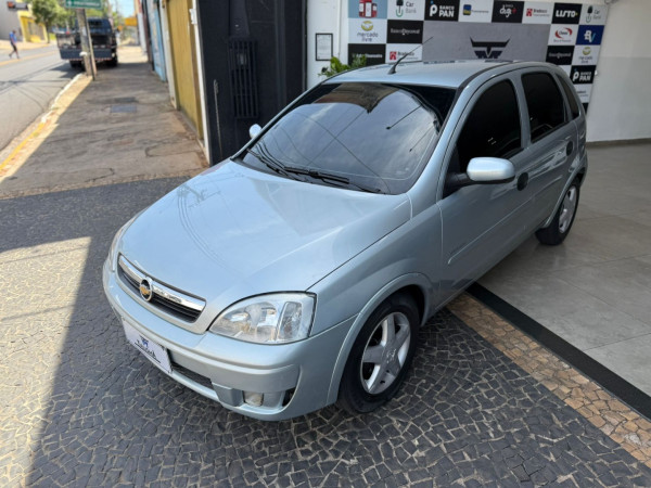 CHEVROLET Corsa Hatch 1.4 4P MAXX FLEX