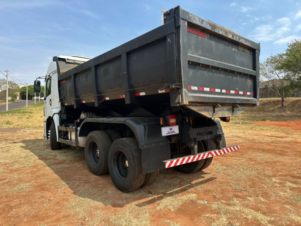 VOLKSWAGEN 25-420 SC SC V-TRONIC VOLKSWAGEN 25-420 SC SC V-TRONIC