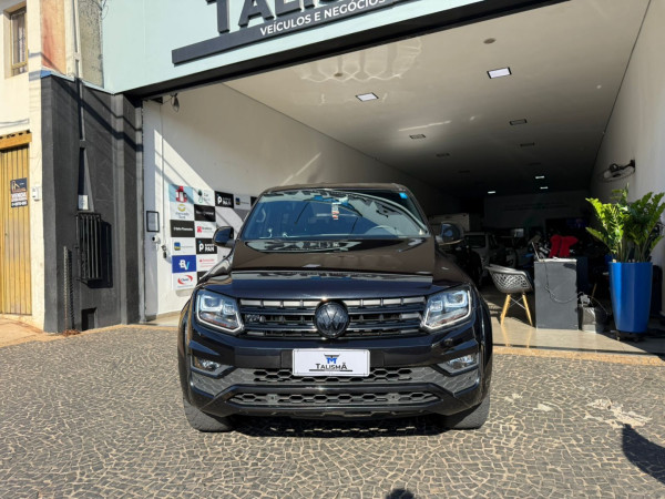 VOLKSWAGEN Amarok 3.0 V6 CABINE DUPLA HIGHLINE EXTREME 4X4 TURBO INTERCOOLER AUTOMÁTICO