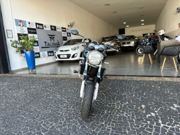 HONDA CB 600 F HORNET SEM ABS HONDA CB 600 F HORNET SEM ABS