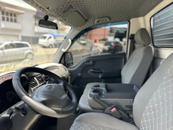 KIA Bongo 2.5 K-2500 CABINE SIMPLES KIA Bongo 2.5 K-2500 CABINE SIMPLES