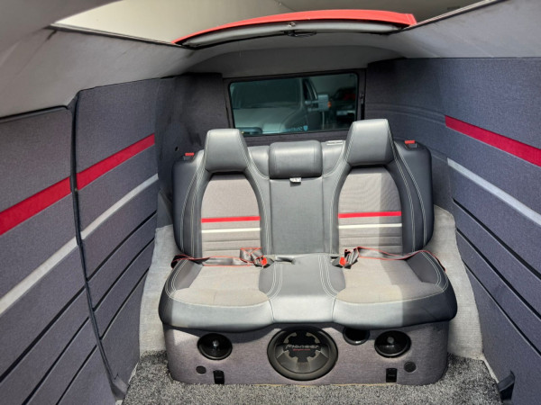 VOLKSWAGEN Kombi 1.6 FURGÃO