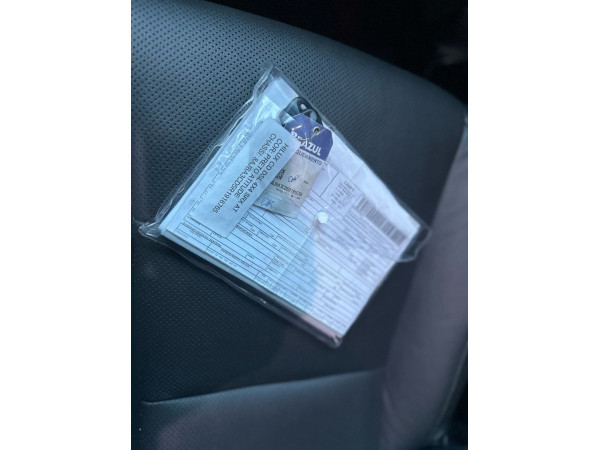 TOYOTA Hilux Caminhonete 2.8 16V SRX 4X4 DIESEL CABINE DUPLA AUTOMÁTICO TOYOTA Hilux Caminhonete 2.8 16V SRX 4X4 DIESEL CABINE DUPLA AUTOMÁTICO