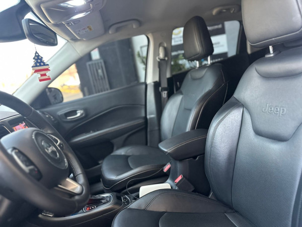 JEEP Compass 2.0 16V 4P LONGITUDE FLEX AUTOMÁTICO JEEP Compass 2.0 16V 4P LONGITUDE FLEX AUTOMÁTICO