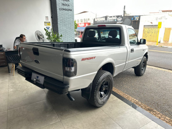 FORD Ranger 2.3 16V XLS SPORT CABINE SIMPLES FORD Ranger 2.3 16V XLS SPORT CABINE SIMPLES