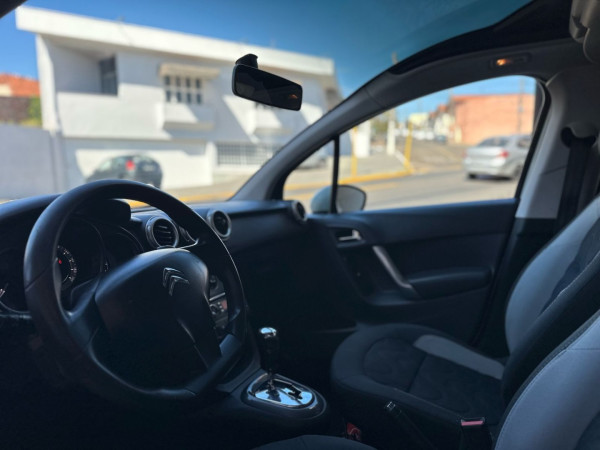 CITROEN C3 1.6 4P TENDANCE FLEX AUTOMÁTICO CITROEN C3 1.6 4P TENDANCE FLEX AUTOMÁTICO
