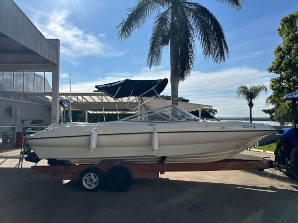 BAYLINER 215 N/D BAYLINER 215 N/D