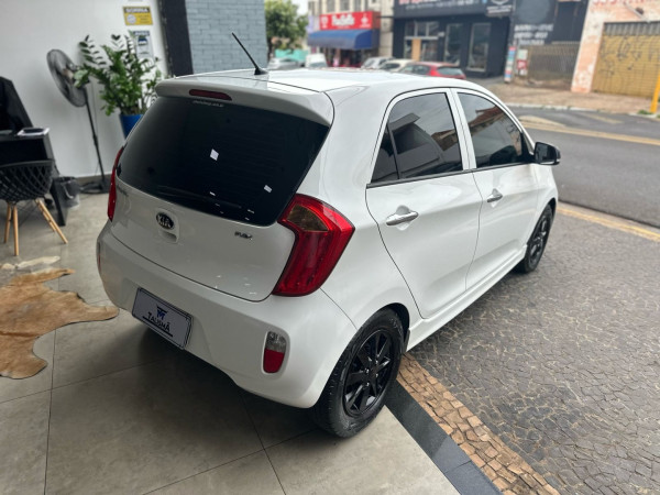 KIA Picanto 1.0 12V 4P FLEX EX KIA Picanto 1.0 12V 4P FLEX EX