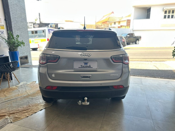 JEEP Compass 2.0 16V 4P LONGITUDE FLEX AUTOMÁTICO JEEP Compass 2.0 16V 4P LONGITUDE FLEX AUTOMÁTICO