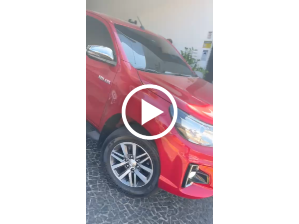 TOYOTA Hilux Caminhonete 2.8 16V SRV 4X4 DIESEL CABINE DUPLA AUTOMÁTICO TOYOTA Hilux Caminhonete 2.8 16V SRV 4X4 DIESEL CABINE DUPLA AUTOMÁTICO