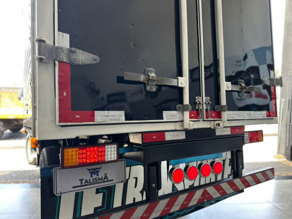 KIA Bongo 2.5 K-2500 CABINE SIMPLES KIA Bongo 2.5 K-2500 CABINE SIMPLES