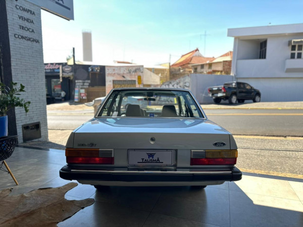 FORD Del Rey 1.6 SERIE PRATA FORD Del Rey 1.6 SERIE PRATA