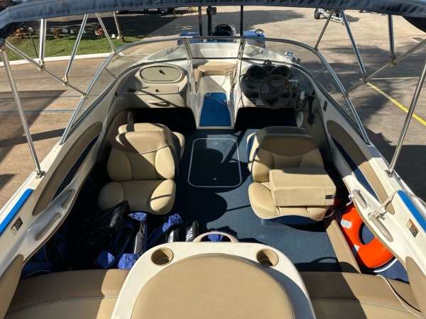 BAYLINER 215 N/D BAYLINER 215 N/D