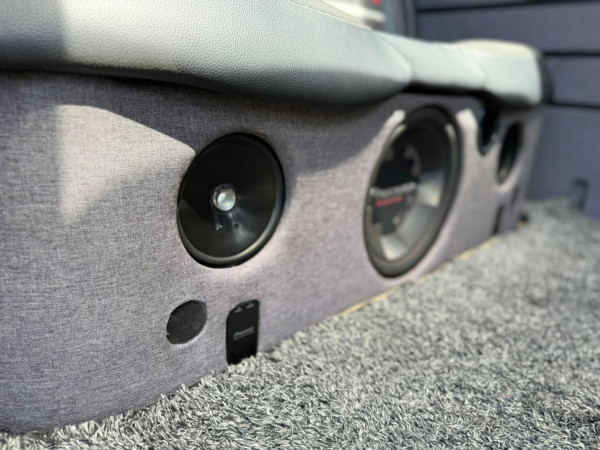 VOLKSWAGEN Kombi 1.6 FURGÃO