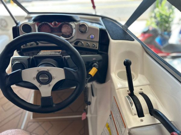 SEA DOO Jet Boat N/D SEA DOO Jet Boat N/D