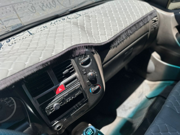 HYUNDAI HR 2.5 TCI HD DIESEL CARROCERIA DE MADEIRA HYUNDAI HR 2.5 TCI HD DIESEL CARROCERIA DE MADEIRA