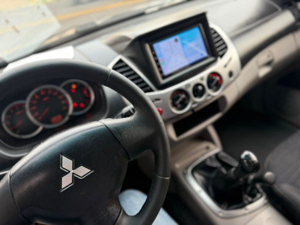 MITSUBISHI L 200 Triton 3.2 16V HPE 4X4 CABINE DUPLA TURBO DIESEL INTERCOOLER