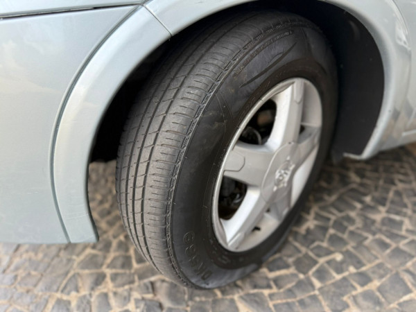 CHEVROLET Corsa Hatch 1.4 4P MAXX FLEX