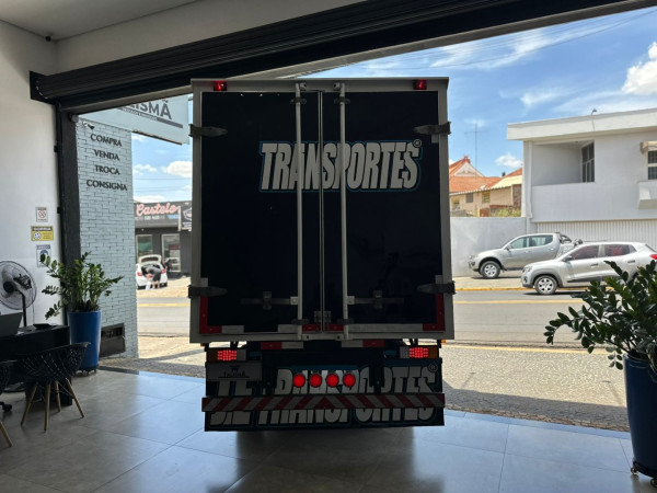 KIA Bongo 2.5 K-2500 CABINE SIMPLES KIA Bongo 2.5 K-2500 CABINE SIMPLES