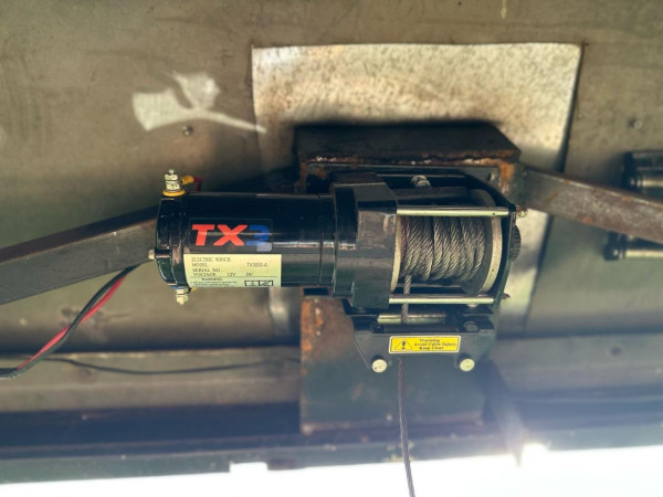 MERCEDES-BENZ LP-321 Modelo sem Versão