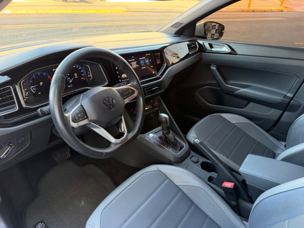 VOLKSWAGEN Nivus 1.0 4P FLEX 200 TSI HIGHLINE TURBO AUTOMÁTICO
