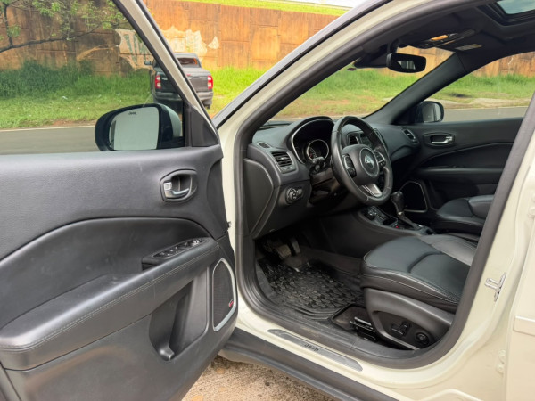 JEEP Compass 2.0 16V 4P S TURBO DIESEL 4X4 AUTOMÁTICO