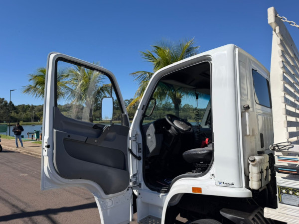 MERCEDES-BENZ 915C ACELO
