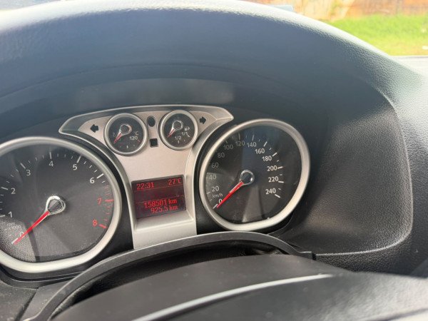FORD Focus Hatch 2.0 16V 4P SE PLUS DIRECT