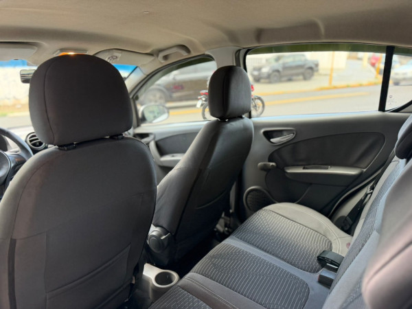 FIAT Palio 1.0 4P EVO FIRE FLEX ATTRACTIVE