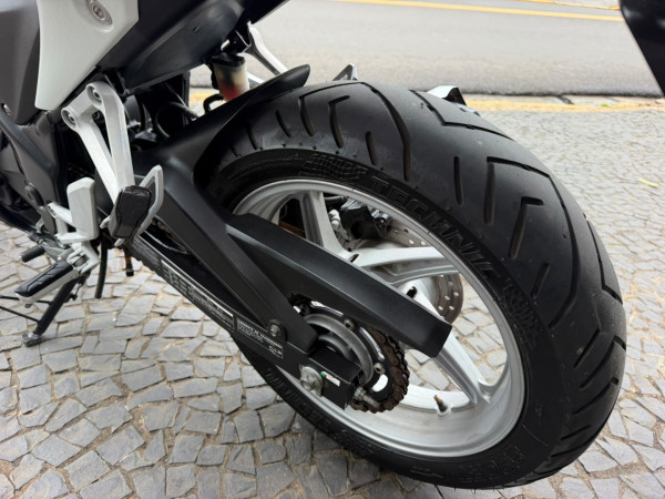 HONDA CBR 250 R