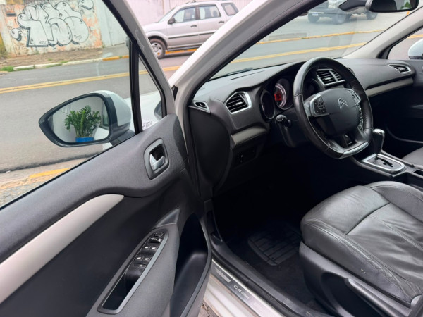 CITROEN C4 Sedan 1.6 16V 4P LOUNGE TENDANCE THP TURBO AUTOMÁTICO