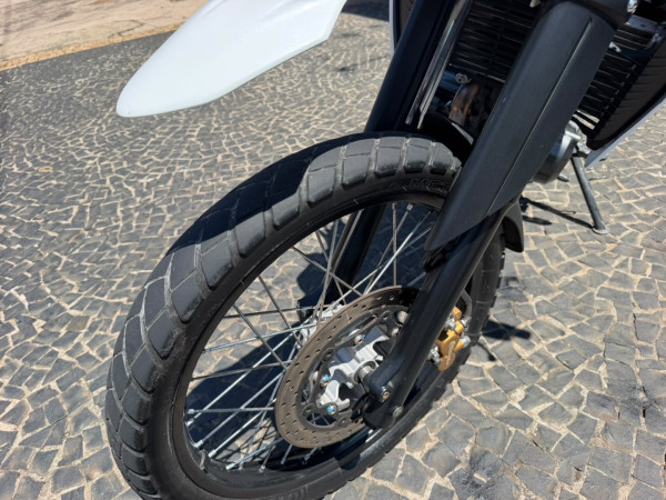 YAMAHA XT 660 R Modelo sem Versão