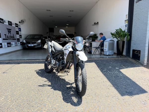 YAMAHA XT 660 R Modelo sem Versão