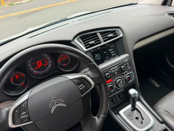 CITROEN C4 Sedan 1.6 16V 4P LOUNGE TENDANCE THP TURBO AUTOMÁTICO
